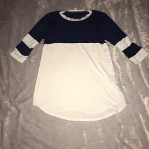 Navy & white varsity stripe 3/4 length sleeve SM